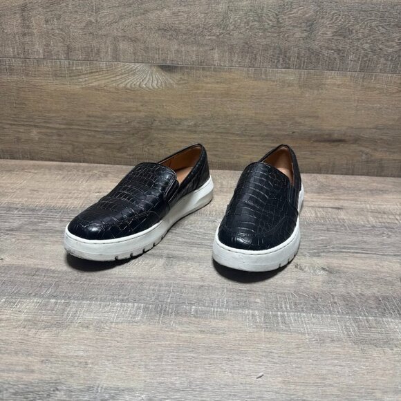 Vionic Dinora Black Croc Embossed Leather Slip On Sneaker Women's Size 8.5 - Picture 1 of 7